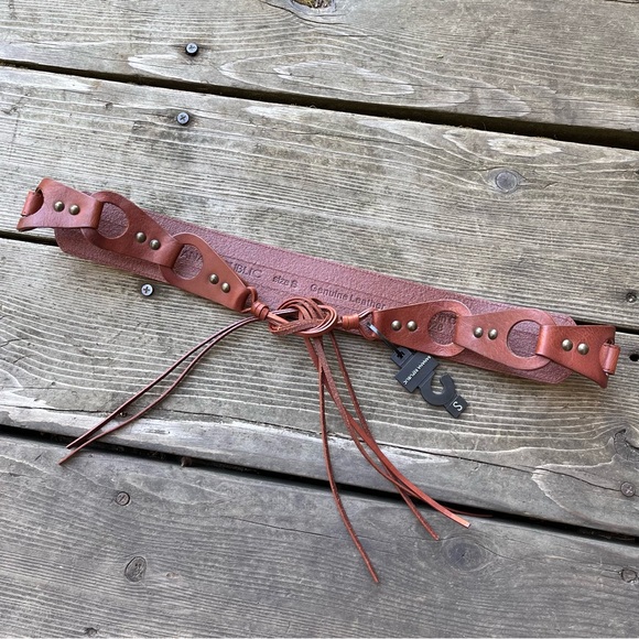 Banana Republic Brown Leather Tie Belt NWT Sz S - Picture 9 of 15